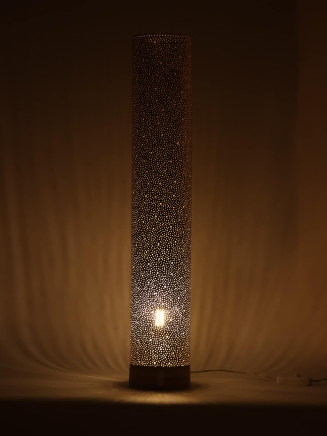 Cylinder Large - with caligraphy